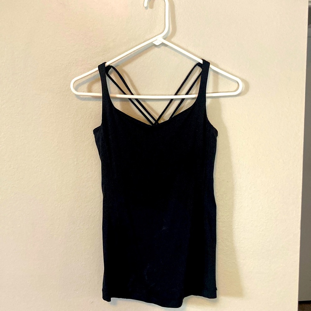 Lululemon top